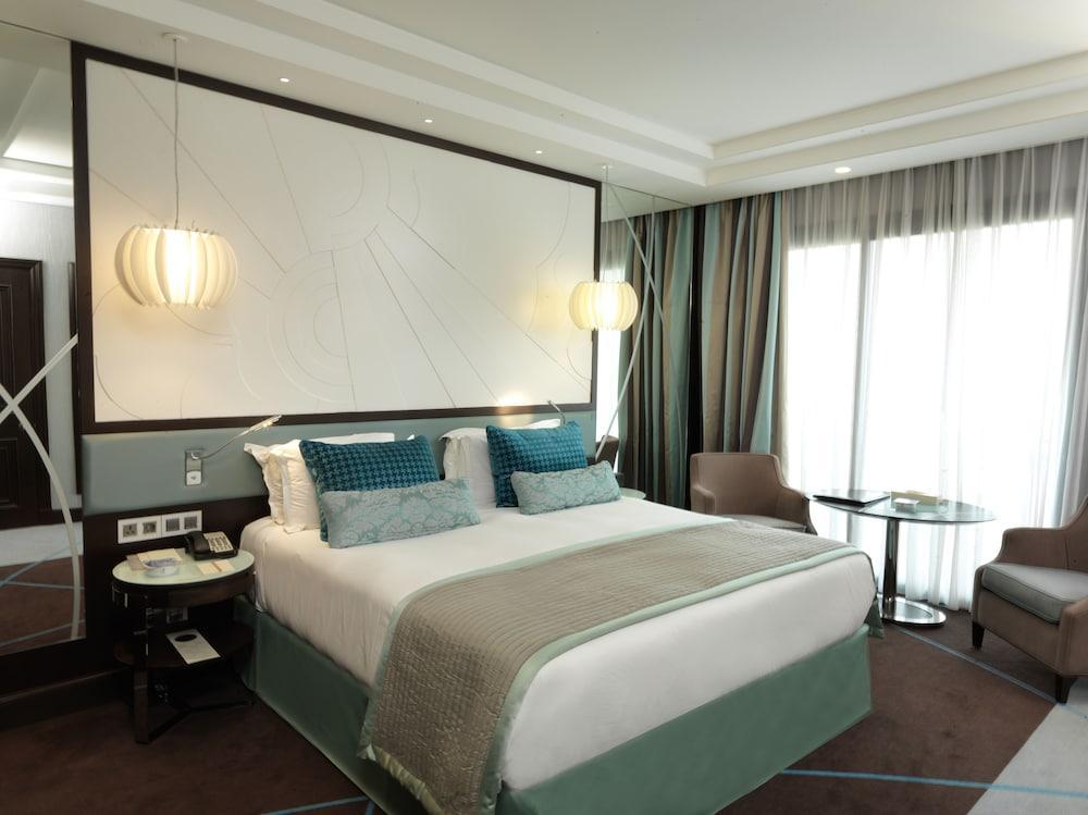 Sofitel Beirut Le Gabriel Hotel Bagian luar foto