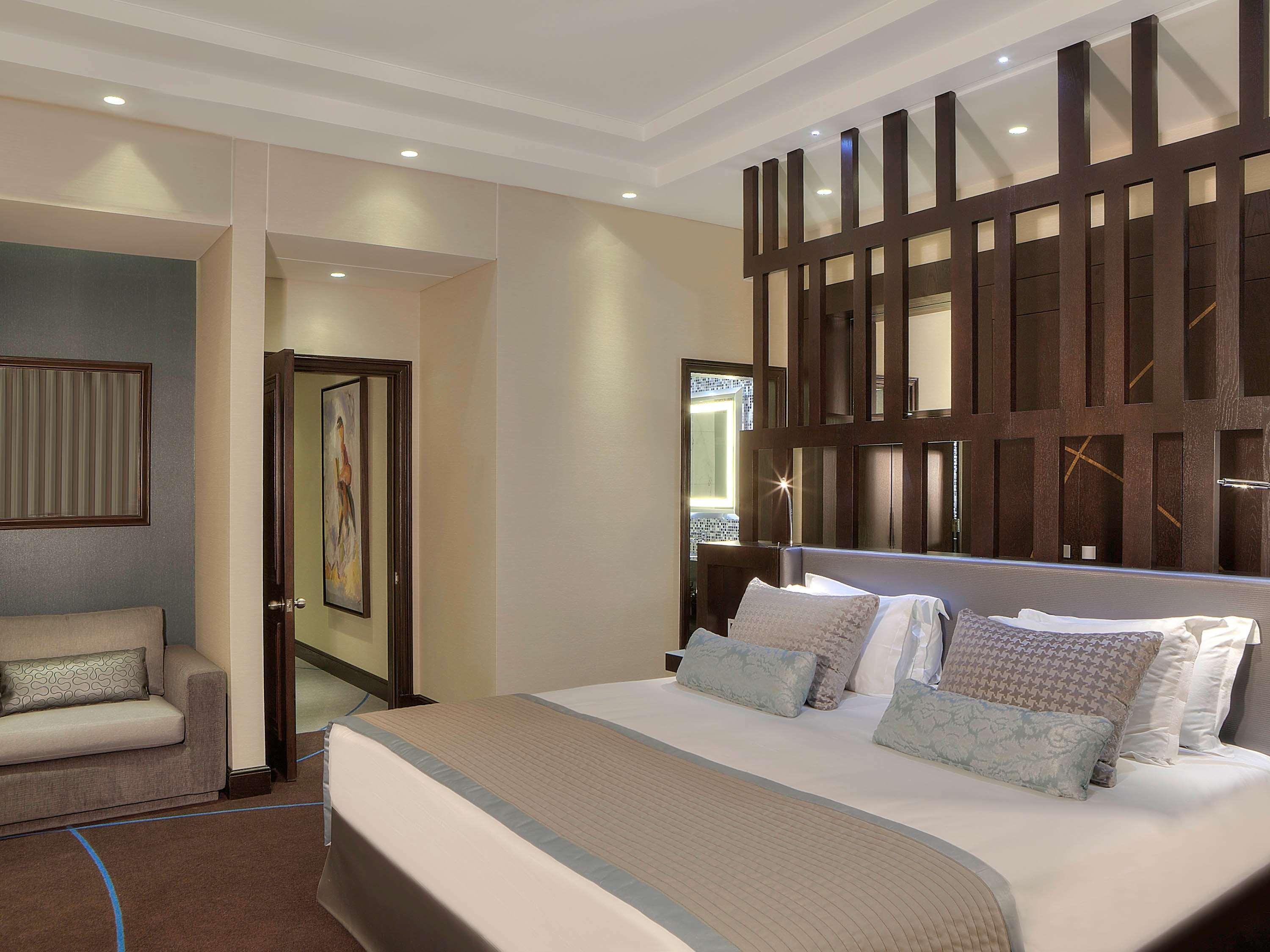Sofitel Beirut Le Gabriel Hotel Bagian luar foto