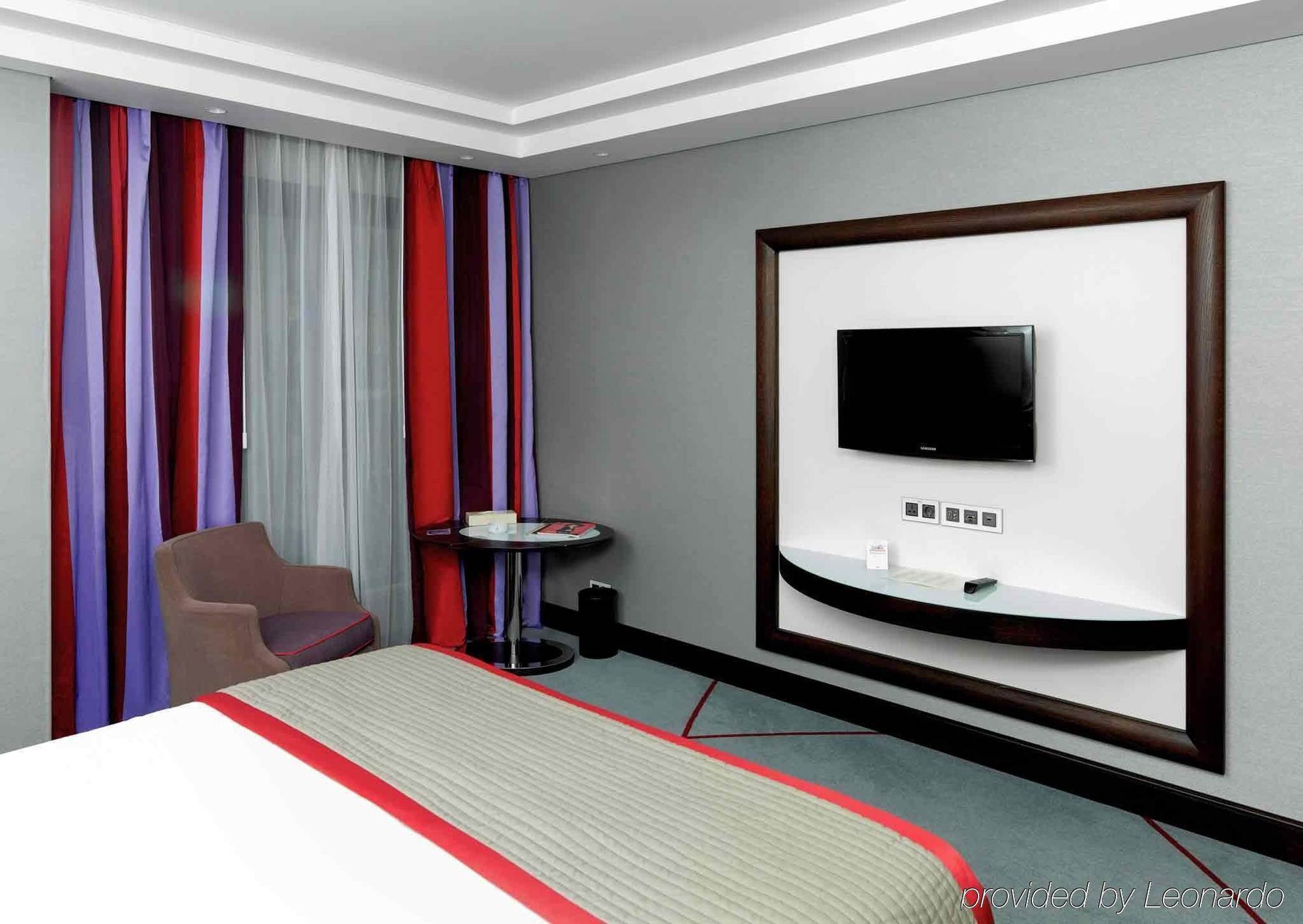 Sofitel Beirut Le Gabriel Hotel Bagian luar foto