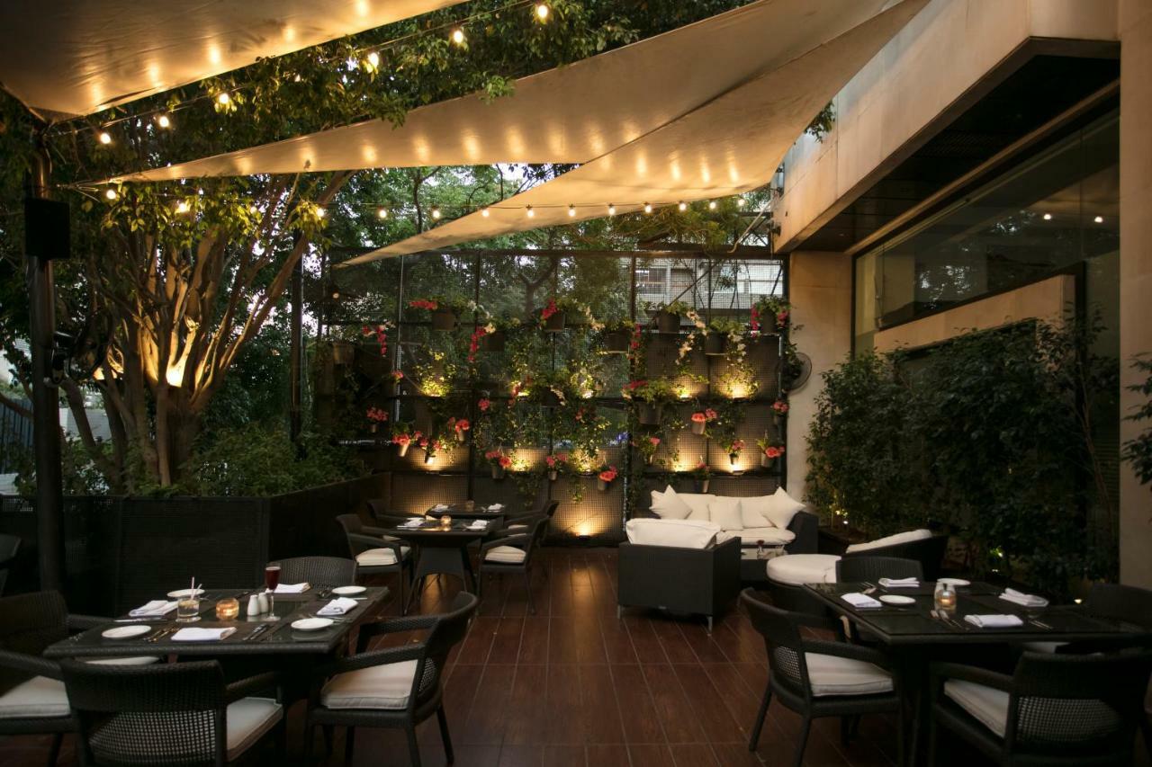 Sofitel Beirut Le Gabriel Hotel Bagian luar foto