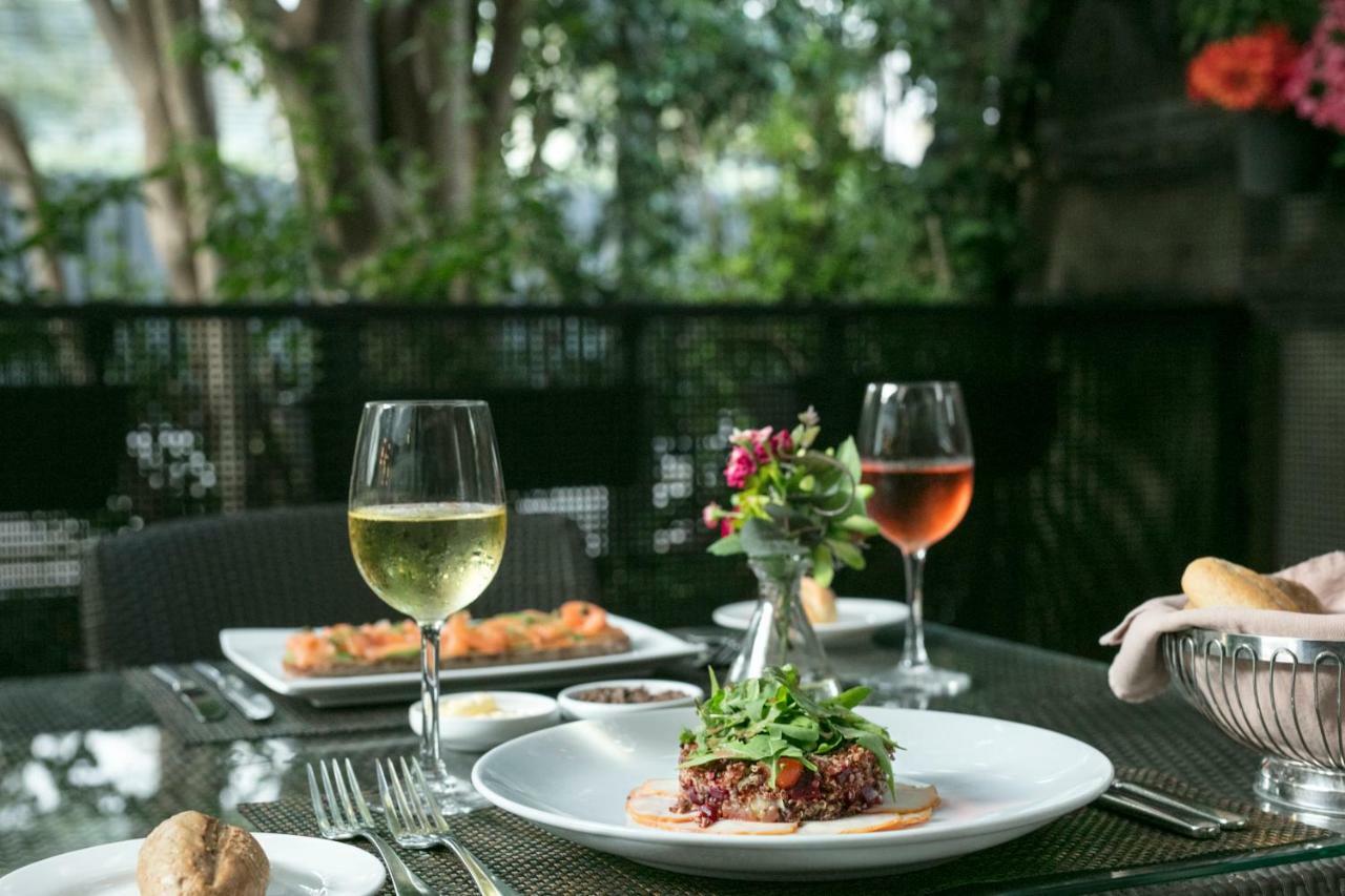 Sofitel Beirut Le Gabriel Hotel Bagian luar foto